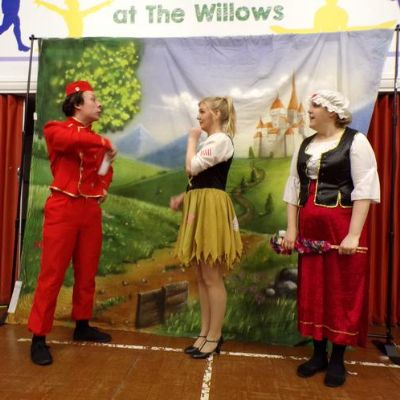 A Theatre Group visits The Willows!